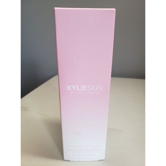 Kylieskin Other - KYLIESKIN by Kylie Jenner Foaming Face Wash.